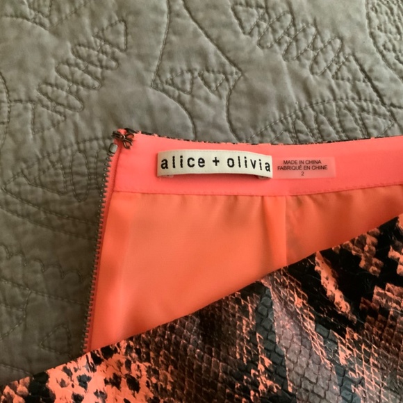 Alice and Olivia Snakeskin Mini Skirt - Picture 6 of 6